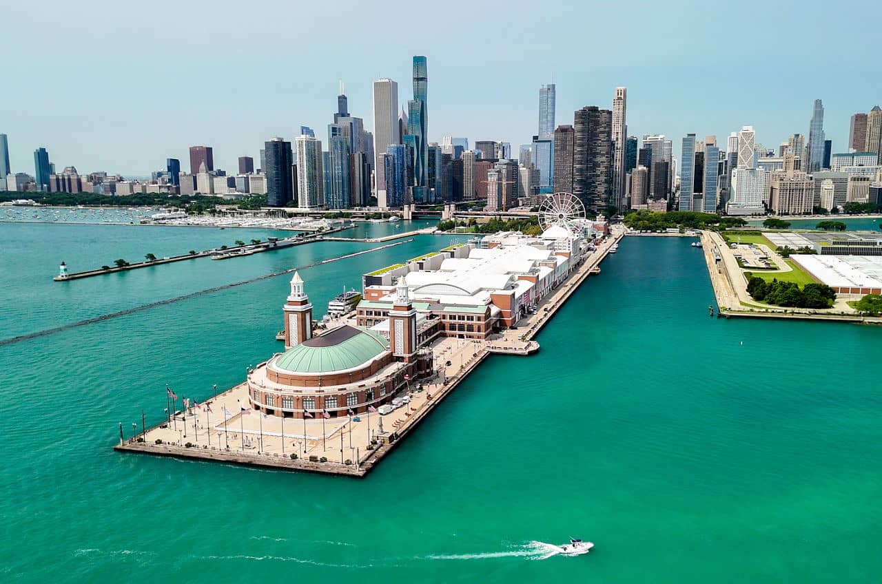 Breathtaking aerial perspective of Chicago skyline and Navy Pier in summer.