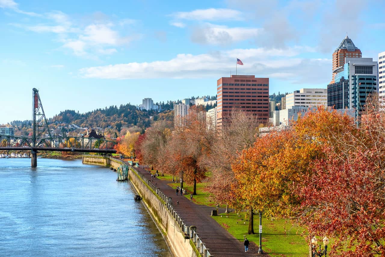 Portland city skyline at autumn, Oregon, USA.